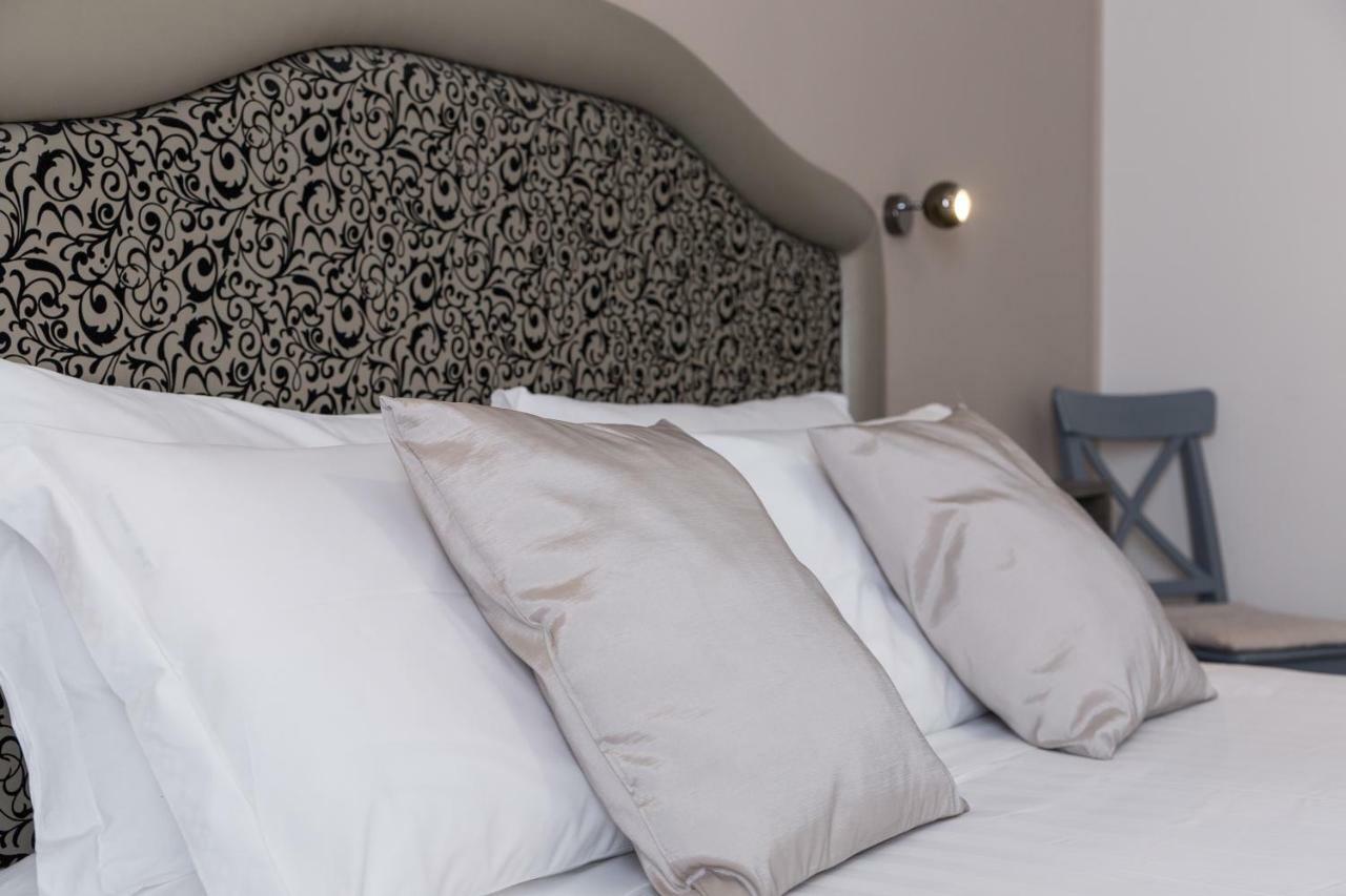 Piazza Bologna Little Suites Рим Екстер'єр фото